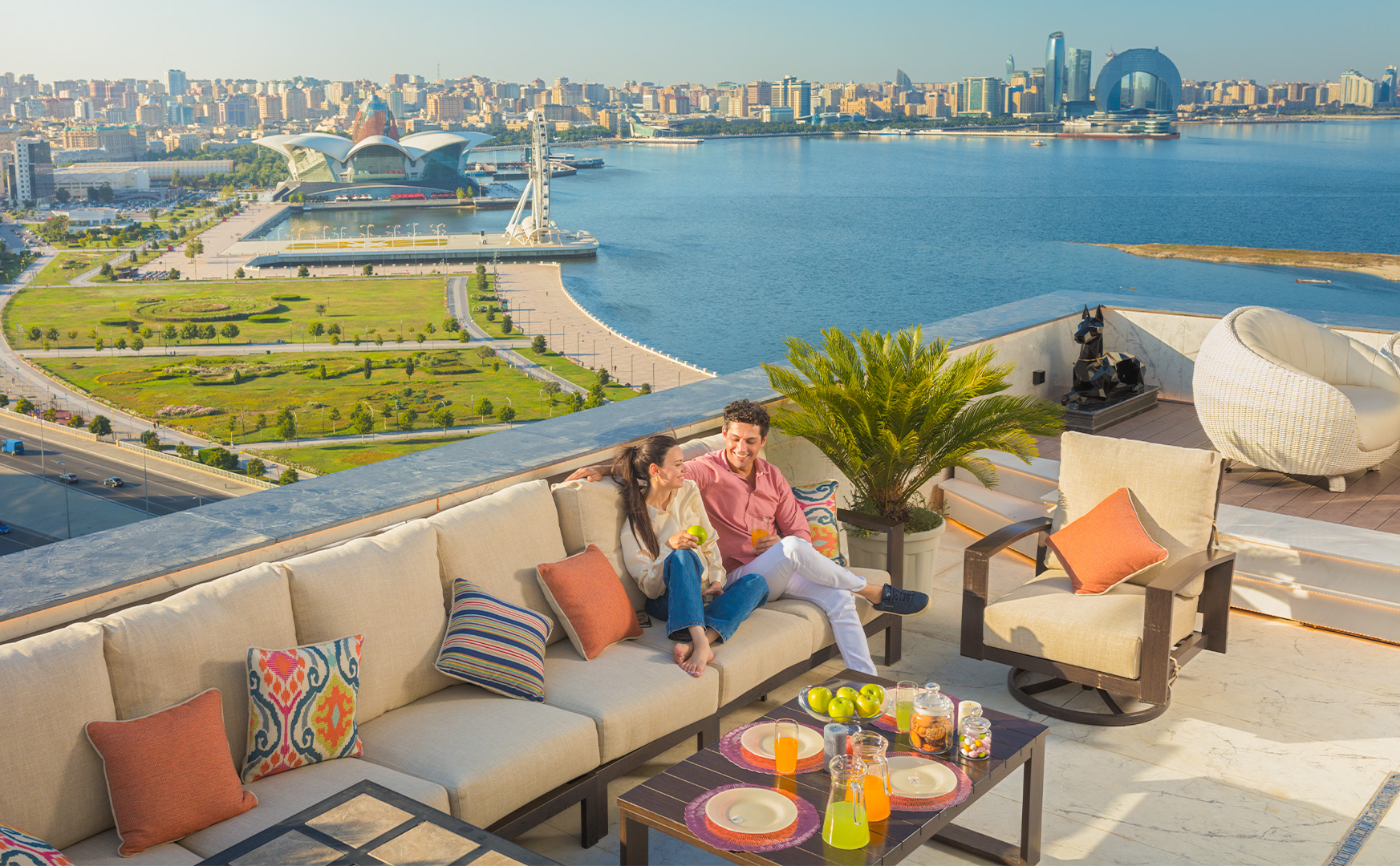 An excellent offer for those looking to buy a home by the boulevard: Ready-to-move-in apartments for sale at “Kristal Towers” – “Kristal”!